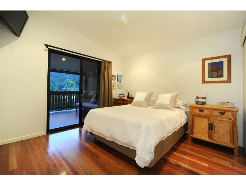12 Moonlight Drive, Jubilee Pocket QLD 4802