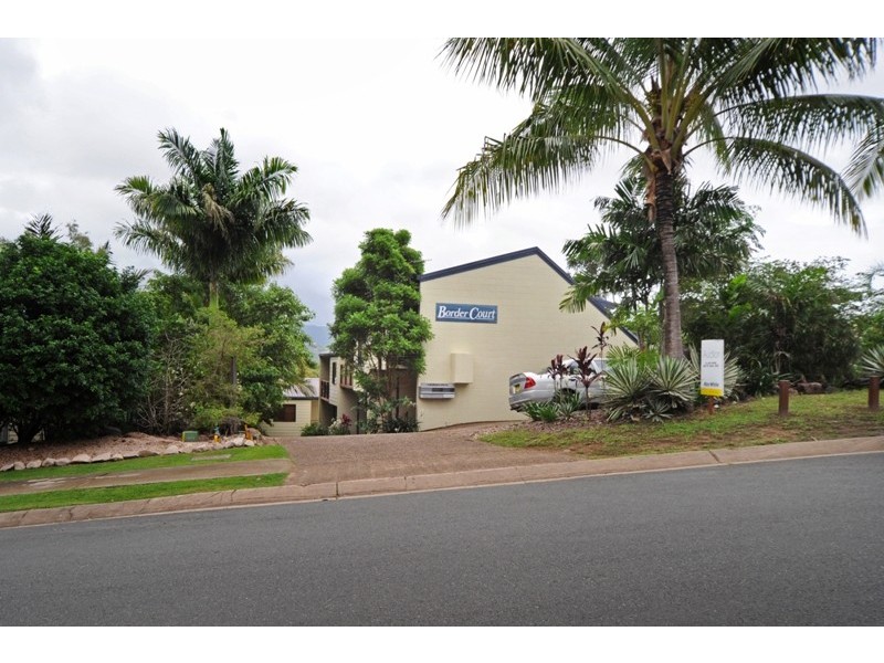 2/4 Border Drive, Cannonvale QLD 4802