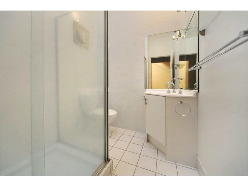 2/4 Border Drive, Cannonvale QLD 4802
