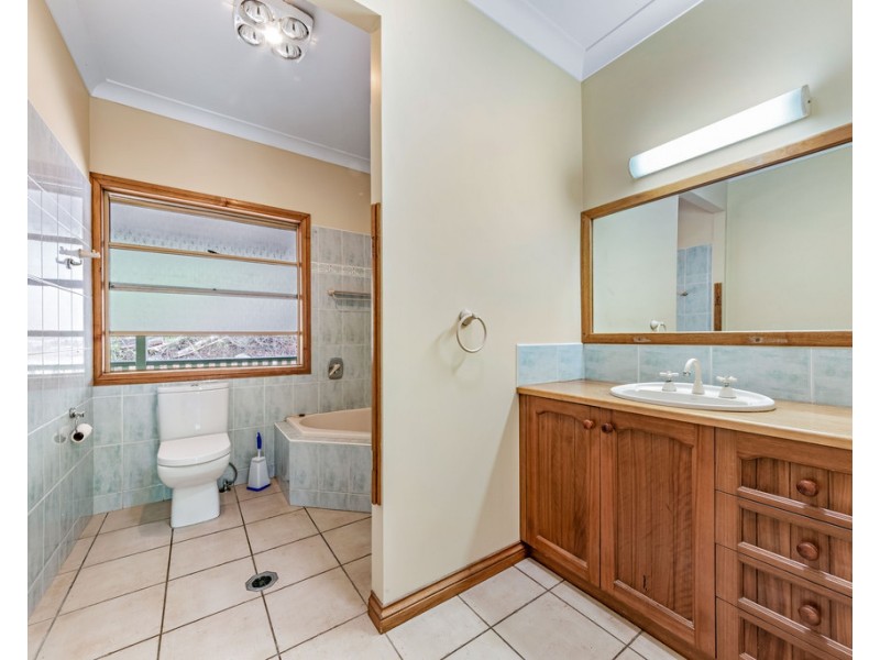 50 Moonlight Drive, Jubilee Pocket QLD 4802