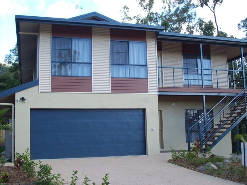 64 Jones Road, Cannonvale QLD 4802