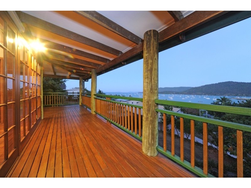 1 Mazlin Street, Airlie Beach QLD 4802