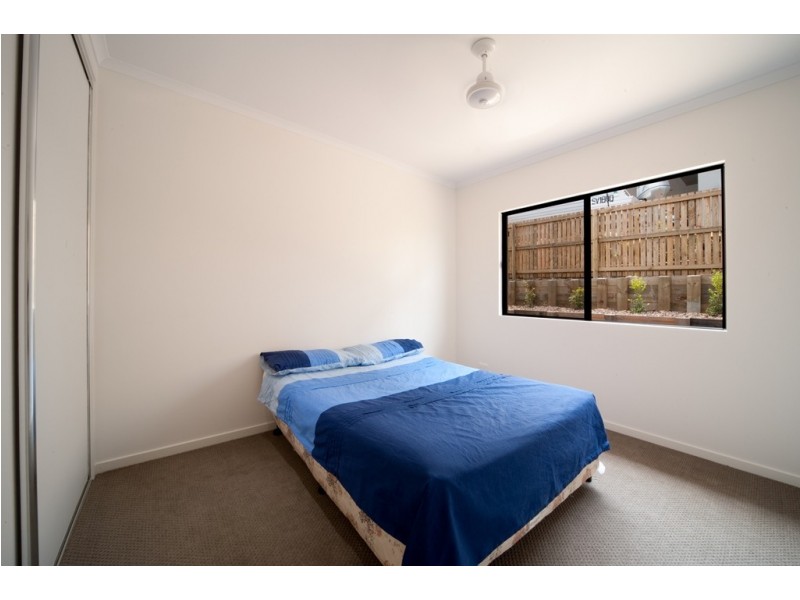 8 Beth Court, Cannonvale QLD 4802