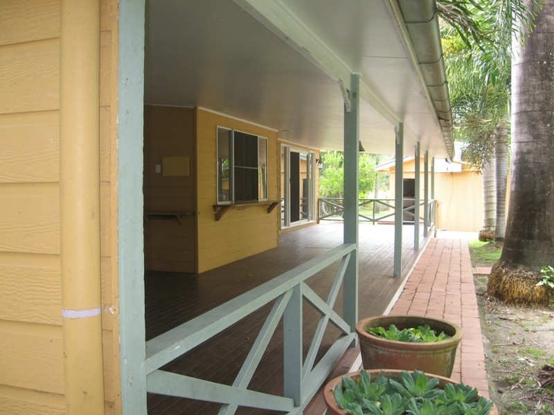 5 Jasinique Drive, Flametree QLD 4802