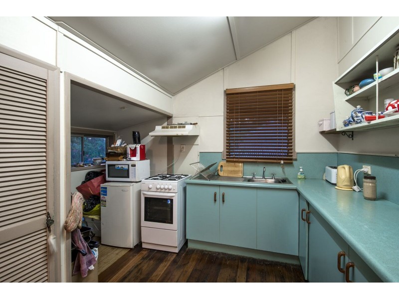 24 Faust Street, Proserpine QLD 4800