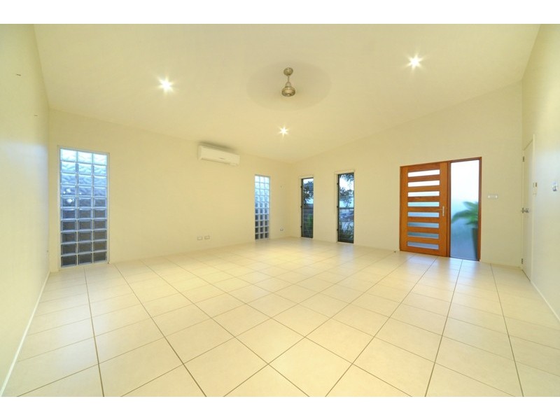 90 Abell Road, Cannonvale QLD 4802