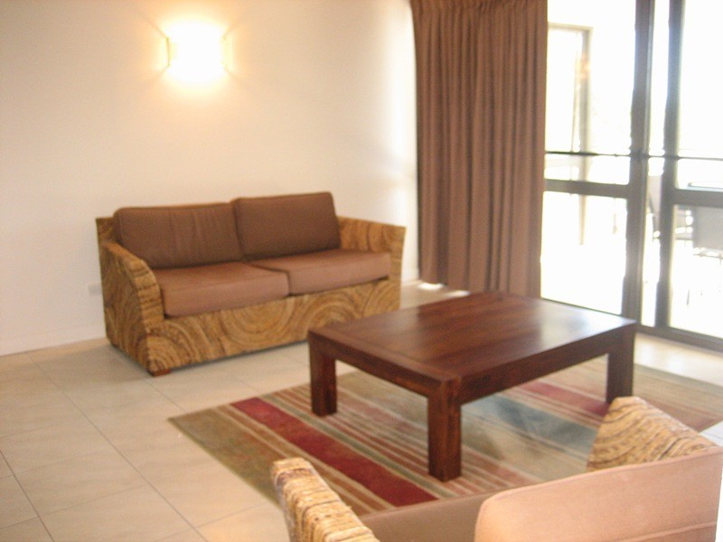 7/2 Eshelby Drive, Cannonvale QLD 4802