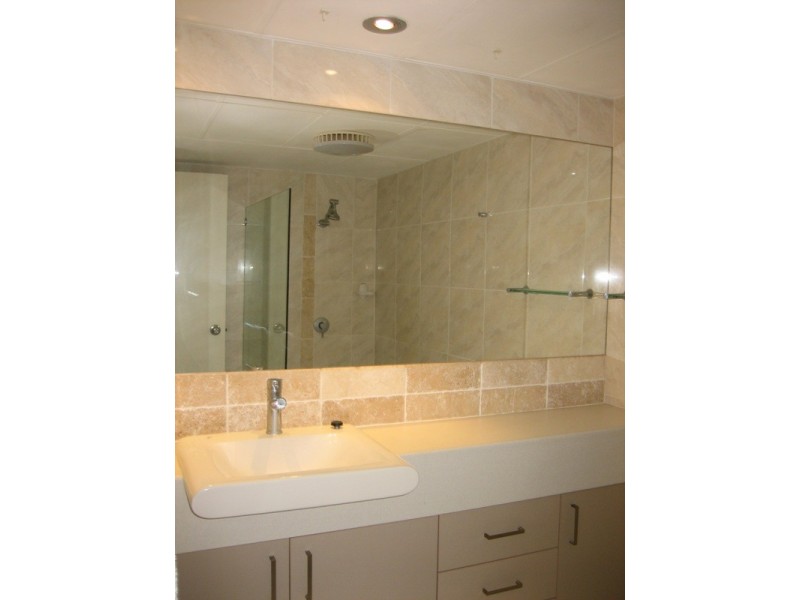 7/2 Eshelby Drive, Cannonvale QLD 4802