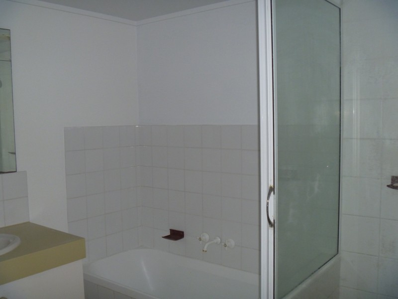 139/4 Eshelby Drive, Cannonvale QLD 4802