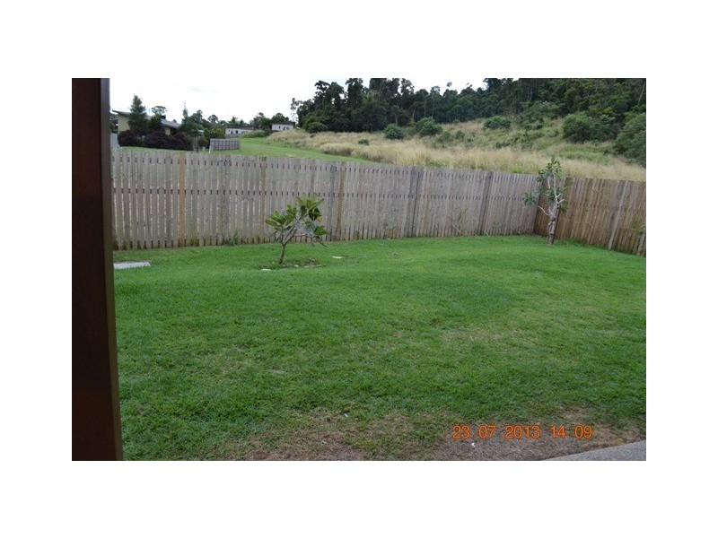 95 Fairweather Drive, Cannonvale QLD 4802