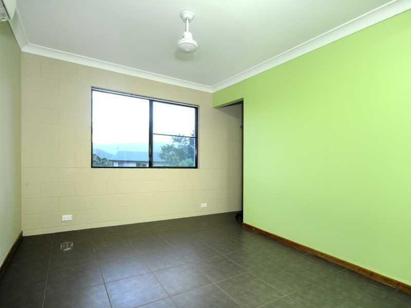 4 Panoramic Court, Cannonvale QLD 4802