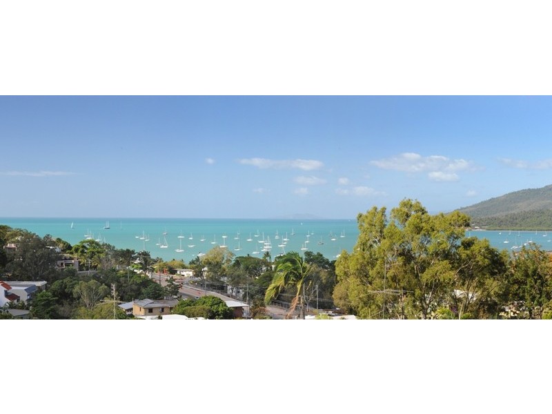 5 Nara Avenue, Airlie Beach QLD 4802
