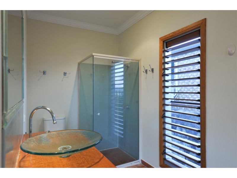 19 Panoramic Court, Cannonvale QLD 4802