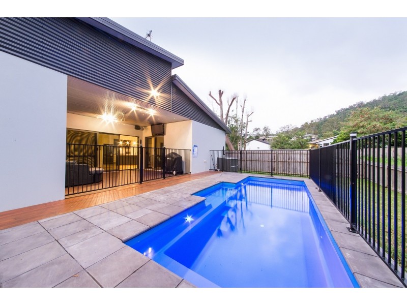 10 Jonquill Court, Cannonvale QLD 4802
