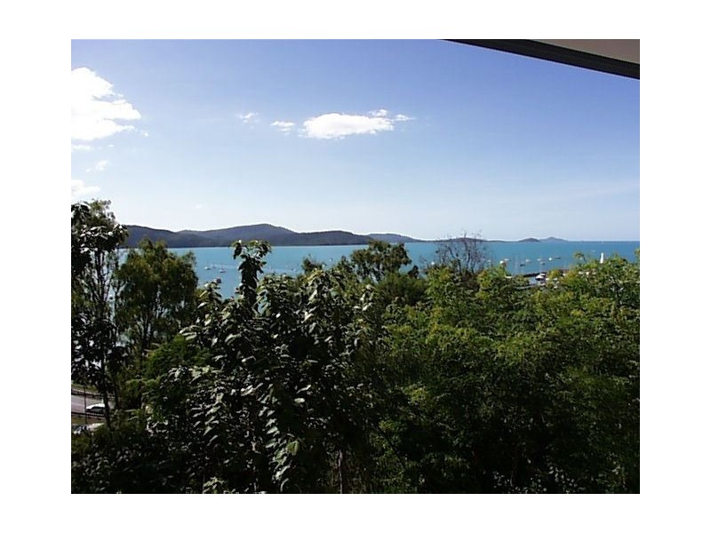 2/10 Lewis Street, Airlie Beach QLD 4802