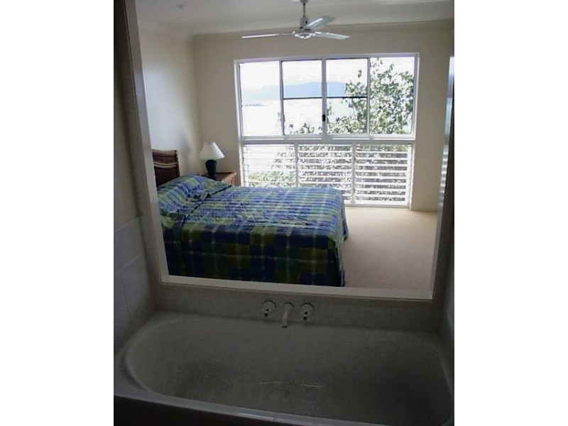 2/10 Lewis Street, Airlie Beach QLD 4802