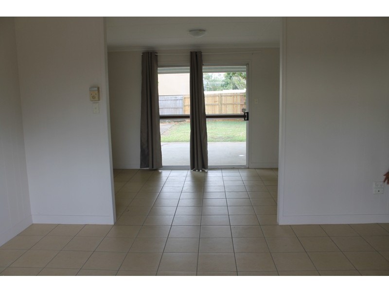 40 Stewart Drive, Cannonvale QLD 4802