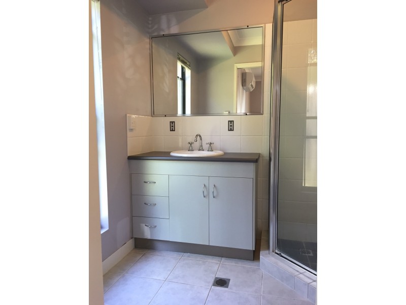 2/14 Banksia Court, Cannonvale QLD 4802