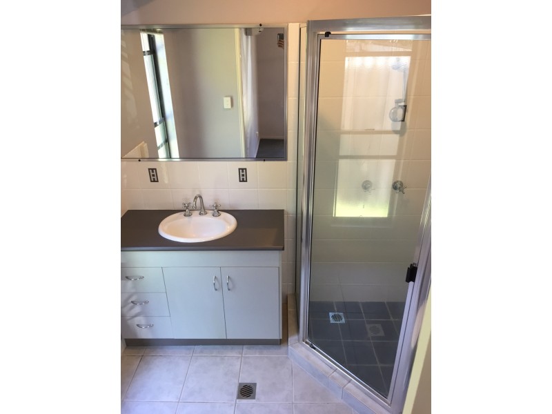 2/14 Banksia Court, Cannonvale QLD 4802