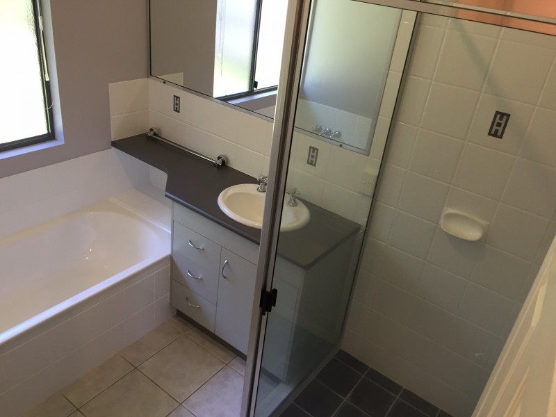 2/14 Banksia Court, Cannonvale QLD 4802