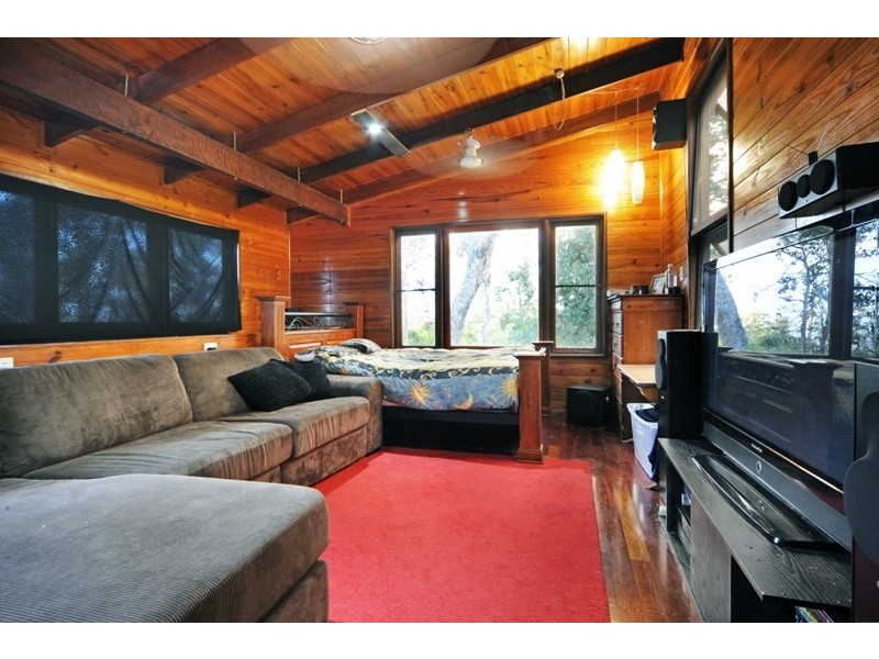 129 Staniland Drive, Strathdickie QLD 4800