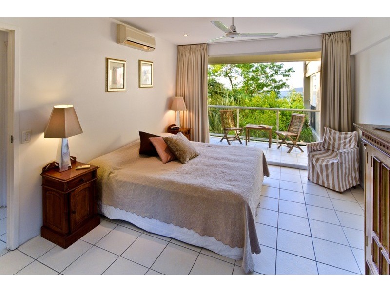 2 Skiathos 9 Acacia Drive, Hamilton Island QLD 4803