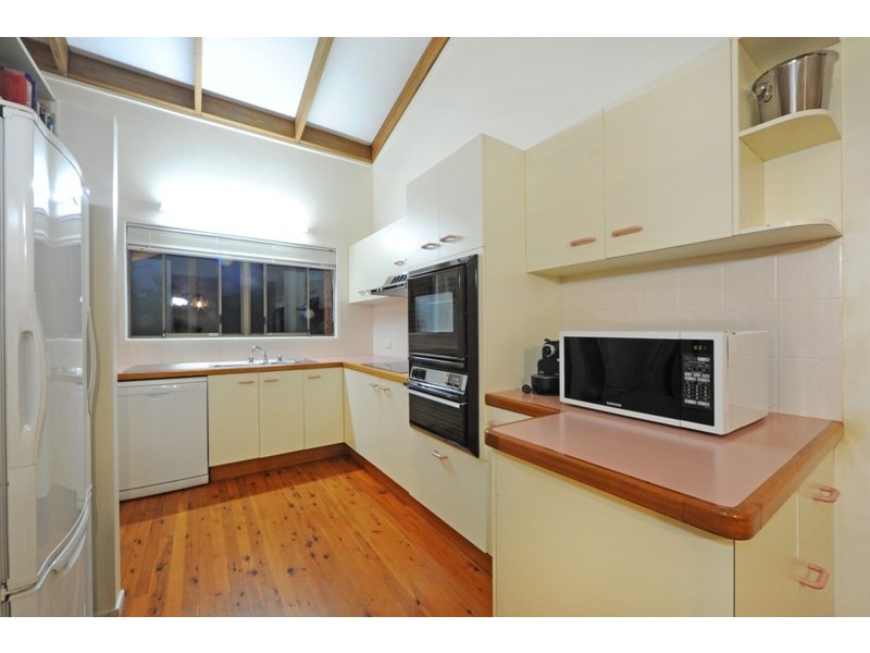 20 Illawong Street, Cannonvale QLD 4802
