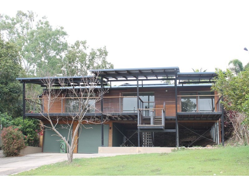 20A Abell Rd, Cannonvale QLD 4802