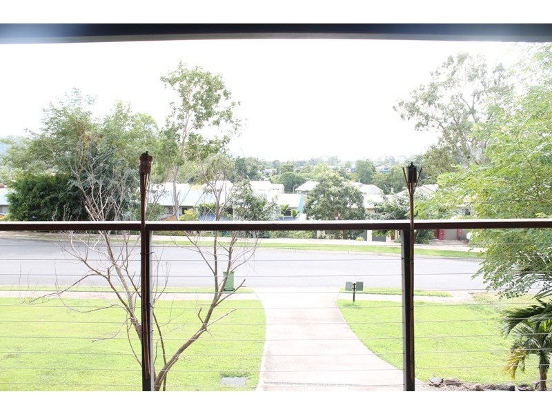 20A Abell Rd, Cannonvale QLD 4802