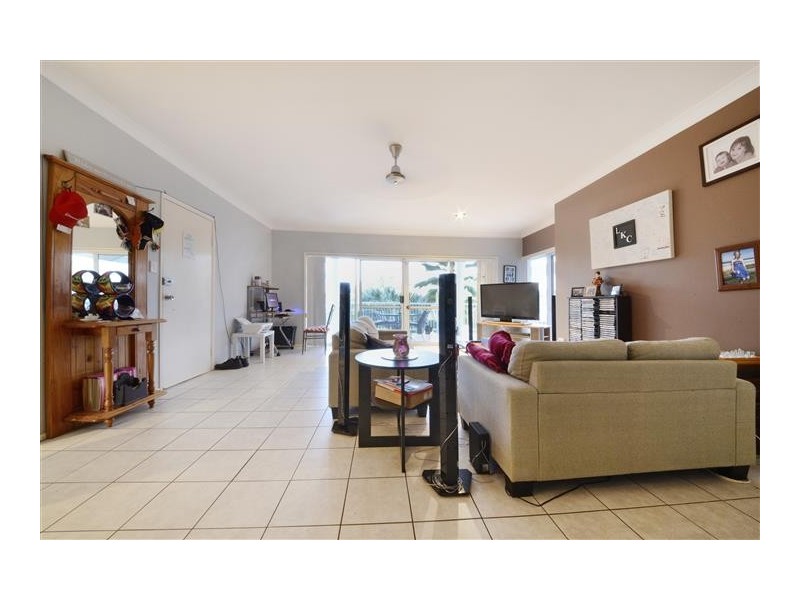 26/24 Pandanus Drive, Cannonvale QLD 4802