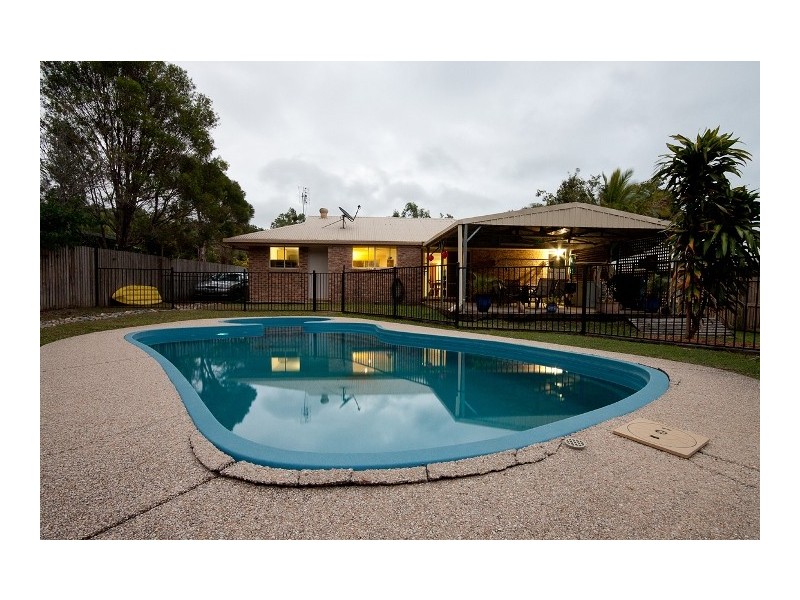 5 Solway Avenue, Cannonvale QLD 4802
