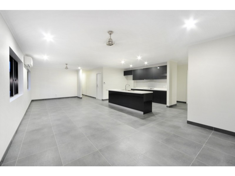 59 Parker Rd, Cannonvale QLD 4802