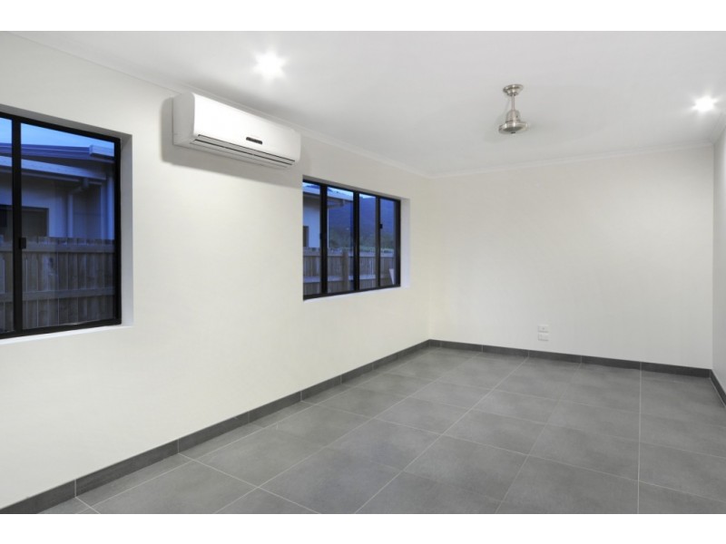 59 Parker Rd, Cannonvale QLD 4802