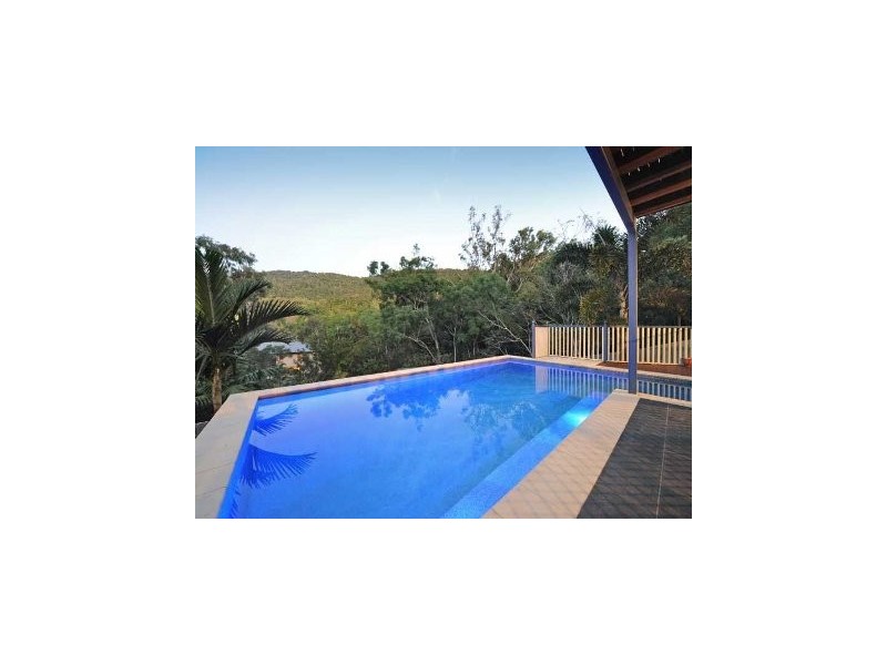 57 Parkwood Terrace, Cannonvale QLD 4802