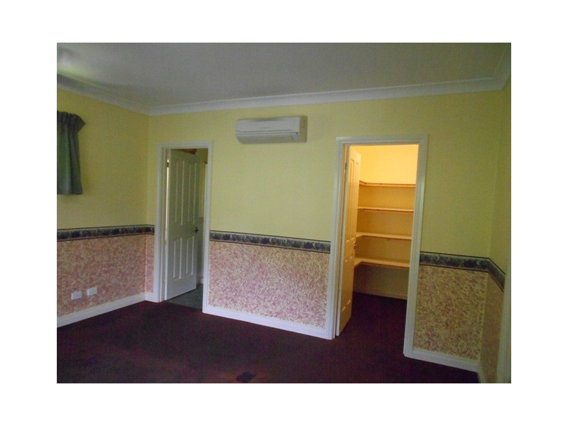 57 Parkwood Terrace, Cannonvale QLD 4802