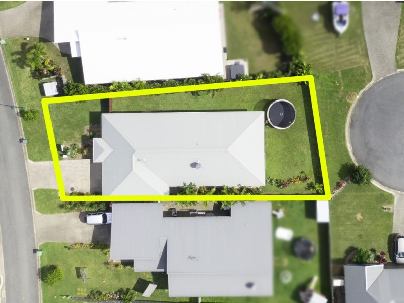 5 Twin Creek Court, Cannonvale QLD 4802