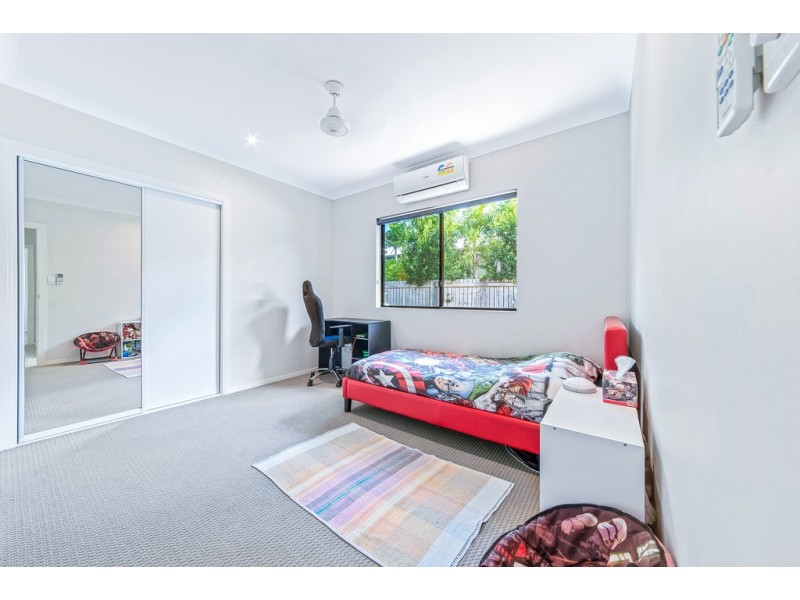 5 Twin Creek Court, Cannonvale QLD 4802