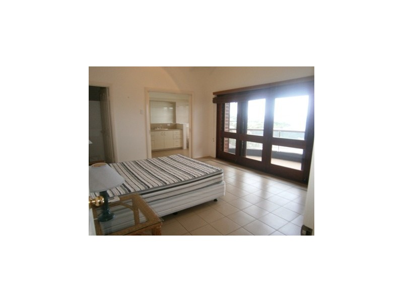 3/8 Golden Orchid Drive, Airlie Beach QLD 4802