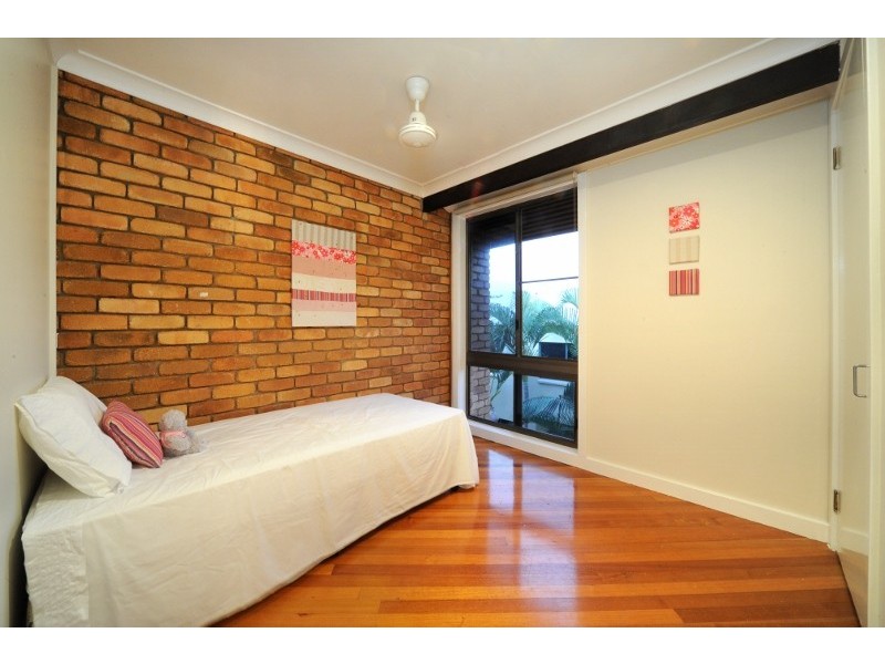 3/3 Beach Road, Cannonvale QLD 4802