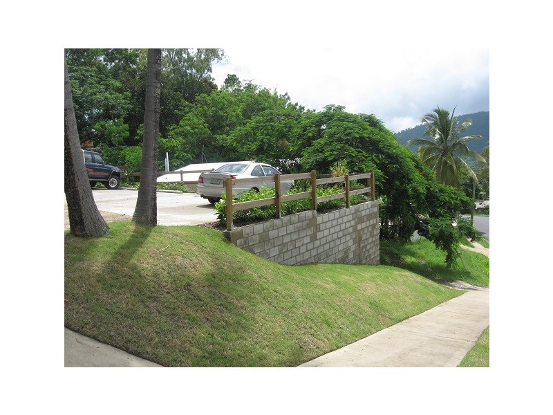4/7 Begley Street, Airlie Beach QLD 4802