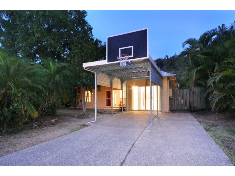 2 Tiki Lane, Jubilee Pocket QLD 4802