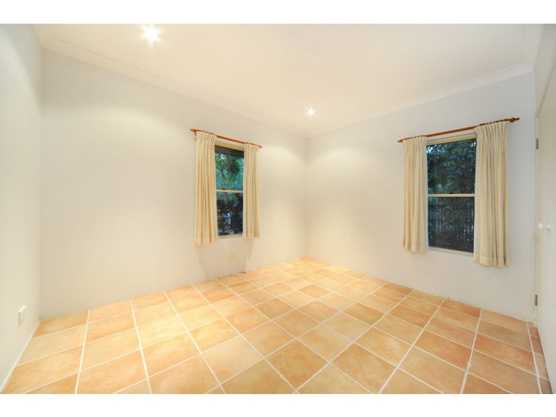 2 Tiki Lane, Jubilee Pocket QLD 4802