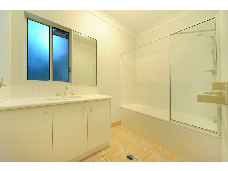 2 Tiki Lane, Jubilee Pocket QLD 4802