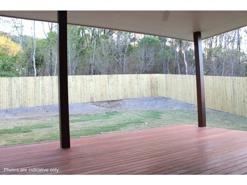 15 Border Drive, Cannonvale QLD 4802