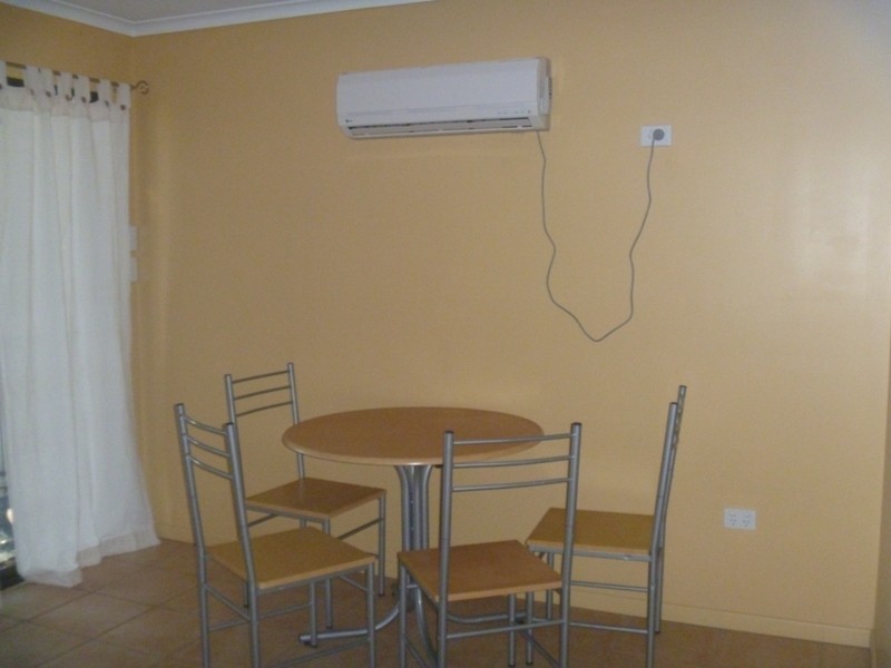 3/8 Wambiri Street, Cannonvale QLD 4802