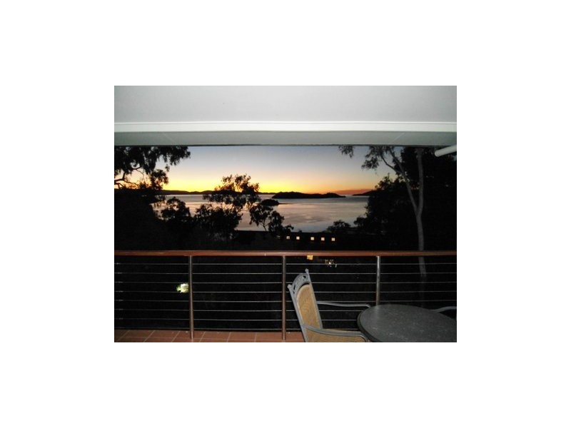 2 Compass Pt 4 Acacia Drive, Hamilton Island QLD 4803