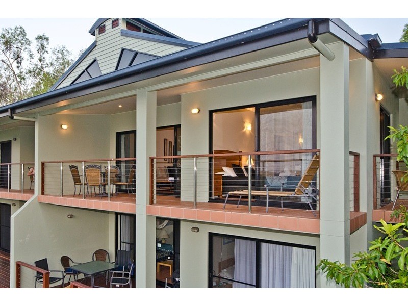 2 Compass Pt 4 Acacia Drive, Hamilton Island QLD 4803