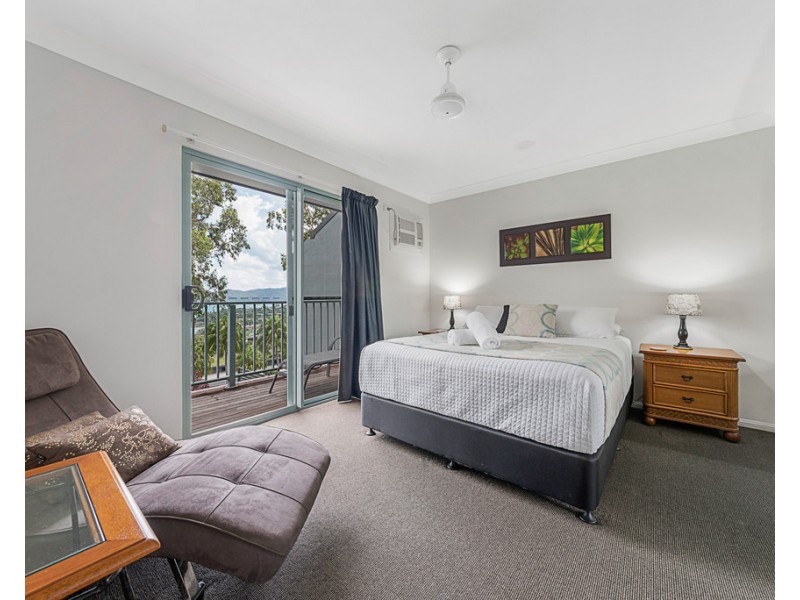 10/3 Banksia Court, Sunset Waters, Hamilton Island QLD 4803