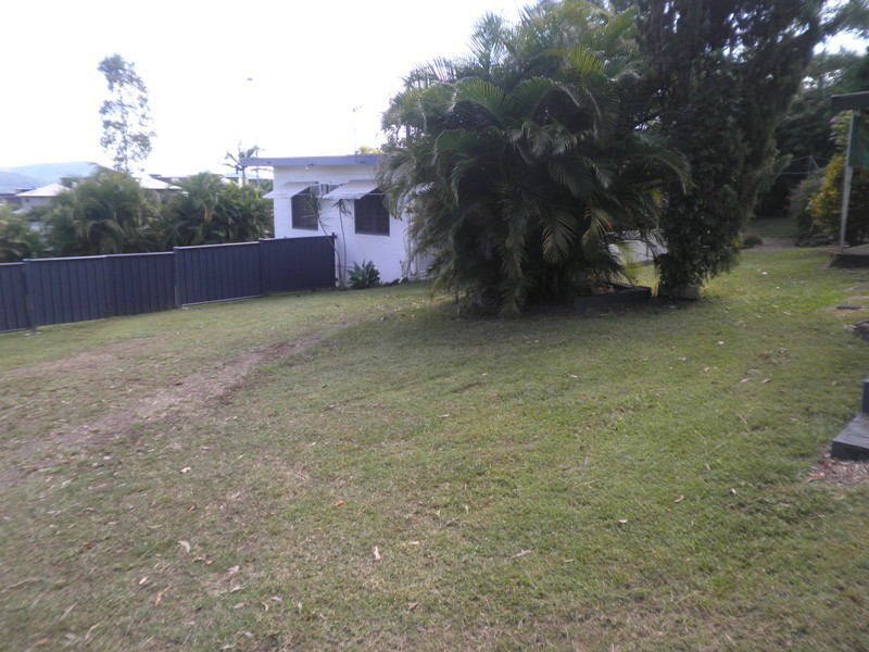 7 William Close, Cannonvale QLD 4802