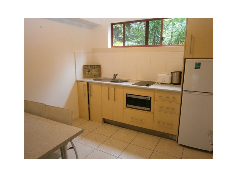2A/11 Maeva Street, Jubilee Pocket QLD 4802